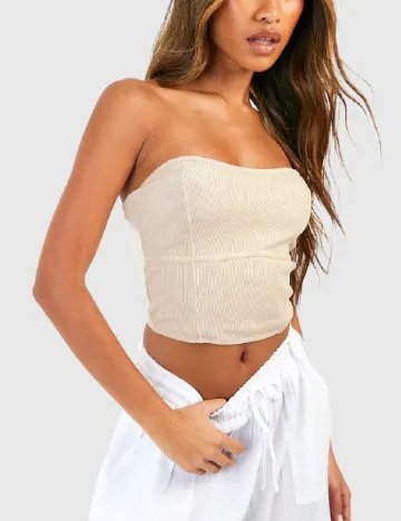 Top Boohoo, crem