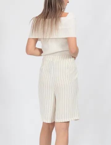 Pantaloni scurti Vero Moda, ecru