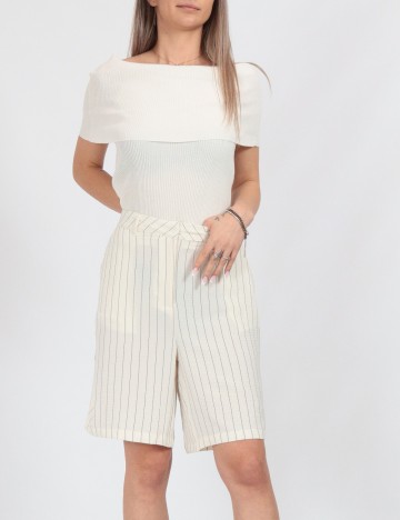 Pantaloni scurti Vero Moda, ecru