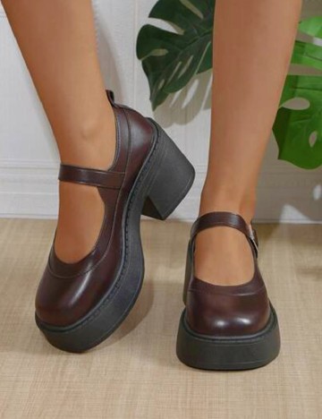 Pantofi SHEIN, maro
