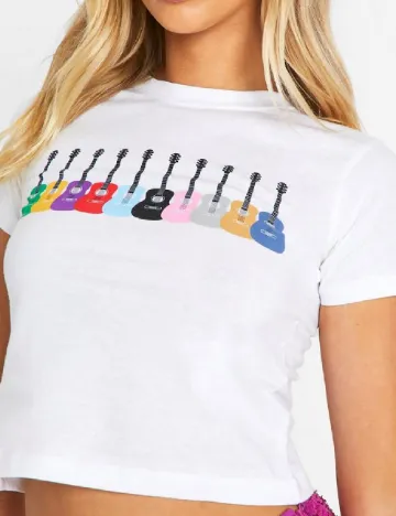 Top Boohoo, alb