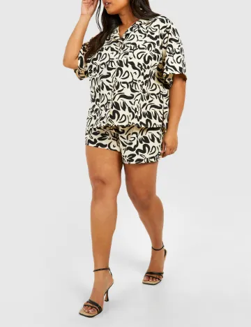 Compleu Boohoo Plus Size, galben