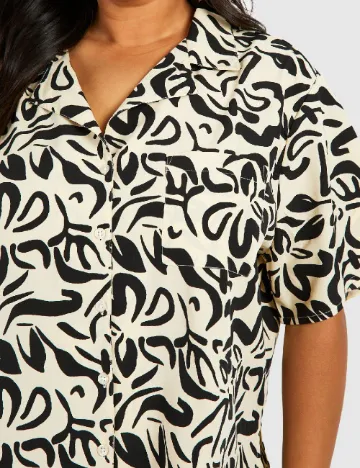 Compleu Boohoo Plus Size, galben