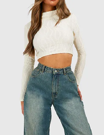 Top Boohoo, crem