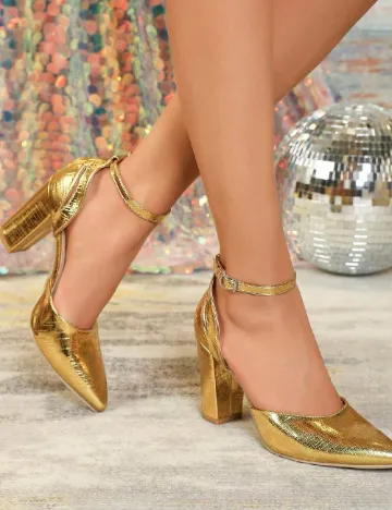Pantofi SHEIN, auriu