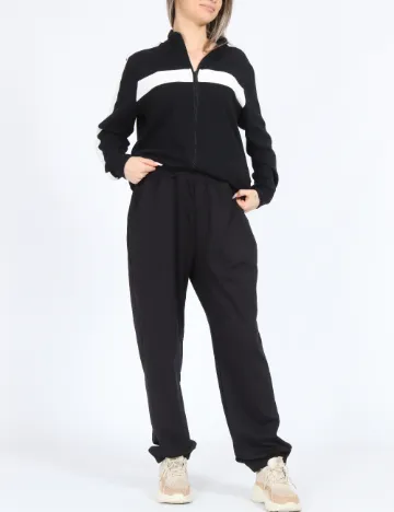 Pantaloni SHEIN, negru