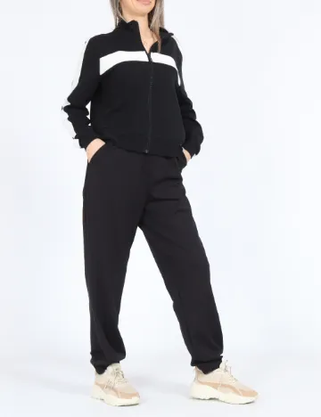 Pantaloni SHEIN, negru