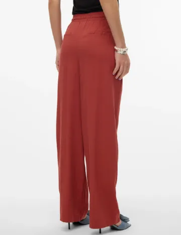 Pantaloni Vero Moda, caramiziu