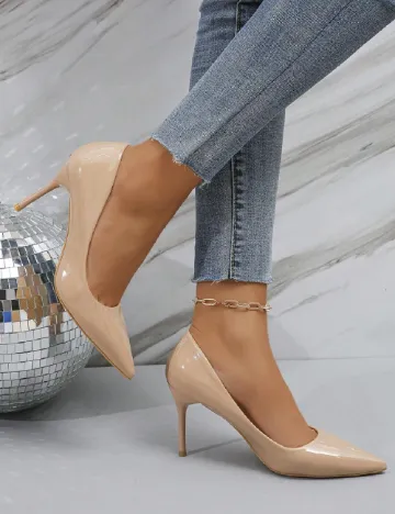 Pantofi SHEIN, crem