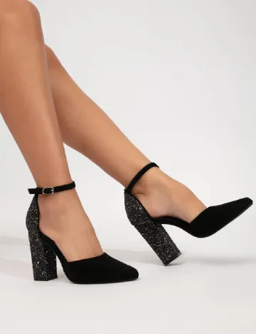 Pantofi SHEIN, negru