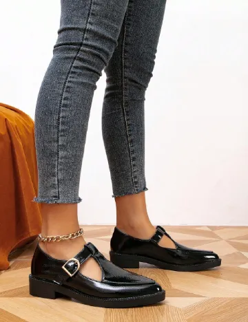 Pantofi SHEIN, negru