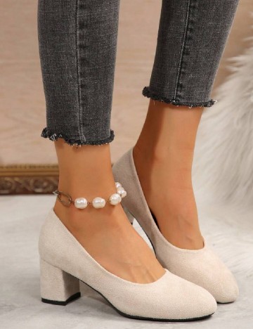 Pantofi SHEIN, crem