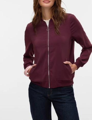 Jacheta Vero Moda, visiniu