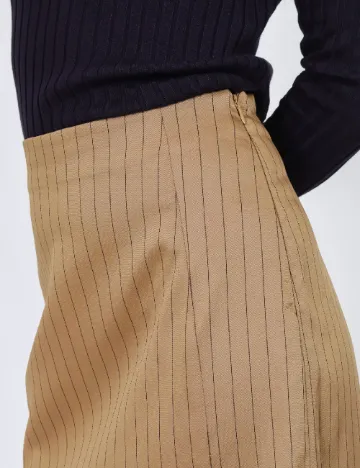 Fusta Vero Moda, maro
