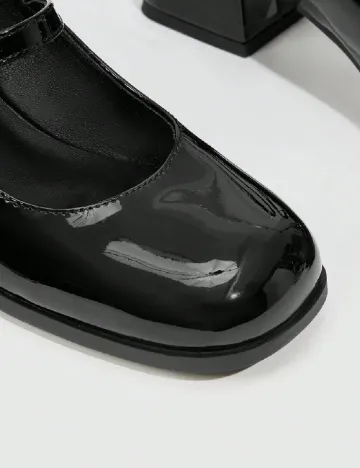 Pantofi SHEIN, negru