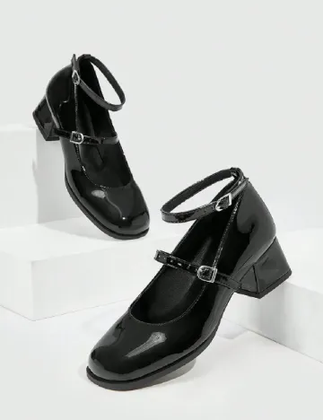 Pantofi SHEIN, negru
