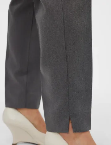 Pantaloni Vero Moda, gri
