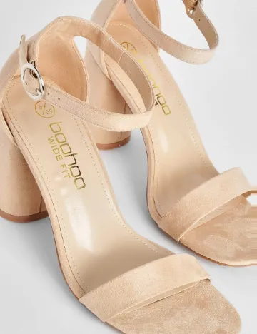 Sandale Boohoo, crem Crem