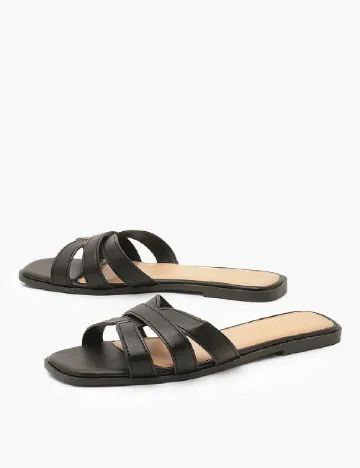 Slapi Boohoo, negru