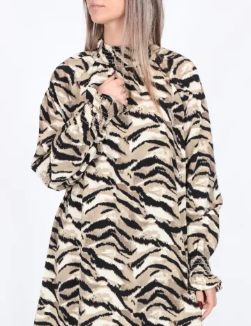 Rochie scurta Pieces, mix culori