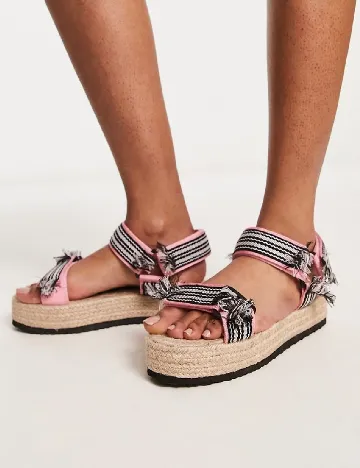 Sandale ASOS, roz