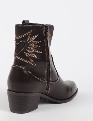 Botine Pieces, maro