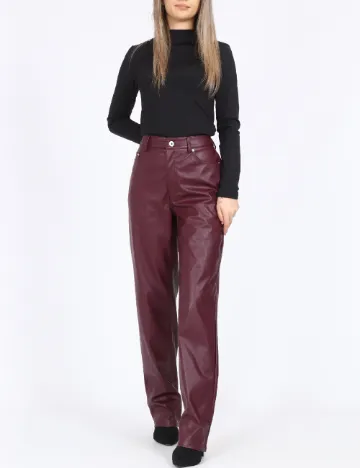Pantaloni Only, visiniu
