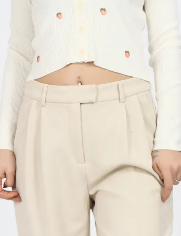 Pantaloni Only, crem