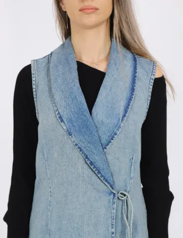 Vesta Vero Moda, albastru