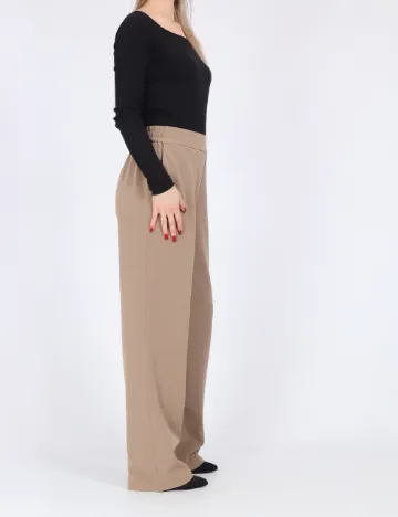 Pantaloni Pieces, maro