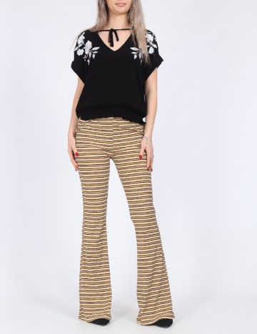 Pantaloni Something New, crem