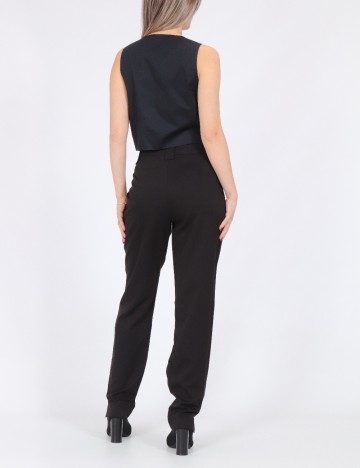 Vesta Vero Moda, negru