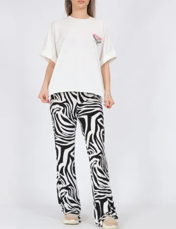 Pantaloni Pieces, alb/negru
