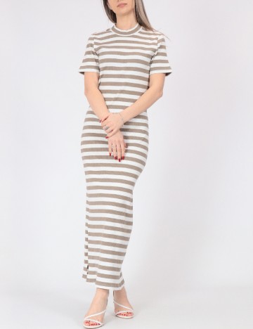Rochie lunga Noisy May, maro