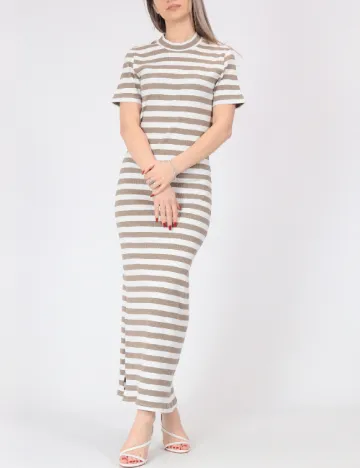 Rochie lunga Noisy May, maro