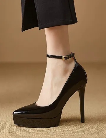 Pantofi SHEIN, negru