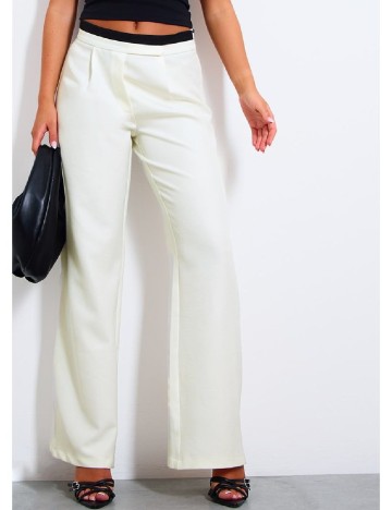 Pantaloni PRETTYLITTLETHING, ecru