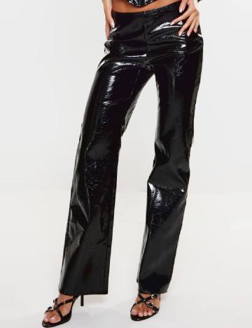 Pantaloni PRETTYLITTLETHING, negru