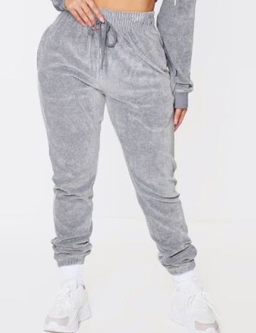Pantaloni PRETTYLITTLETHING, gri