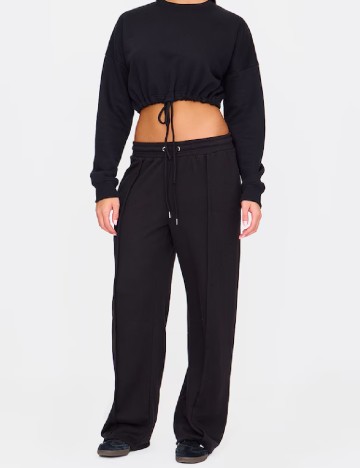 Pantaloni PRETTYLITTLETHING, negru