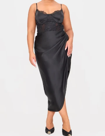 Rochie medie PRETTYLITTLETHING Plus Size, negru