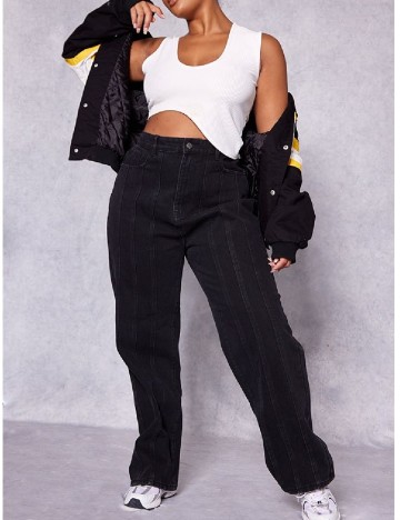 Blugi PRETTYLITTLETHING Plus Size, negru