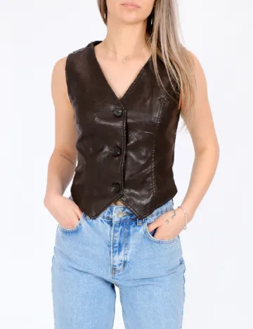 Vesta PRETTYLITTLETHING, maro