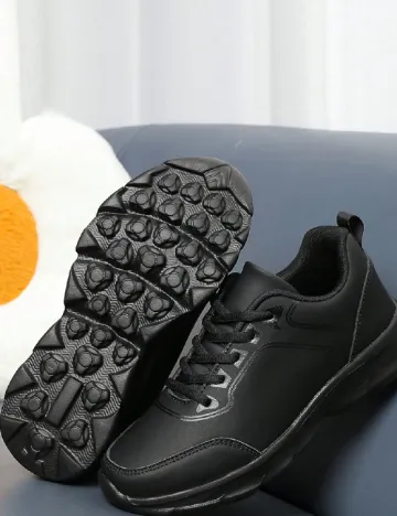 Adidasi SHEIN, negru