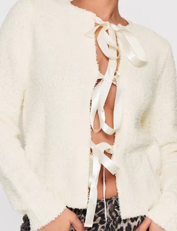 Cardigan PRETTYLITTLETHING, ecru