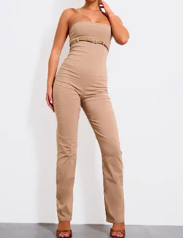 Salopeta PRETTYLITTLETHING, maro