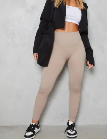 Colanti PRETTYLITTLETHING, bej