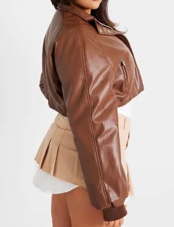 Jacheta PRETTYLITTLETHING Plus Size, maro