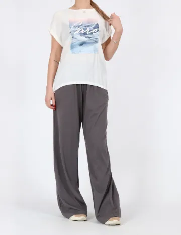 Pantaloni PRETTYLITTLETHING, gri