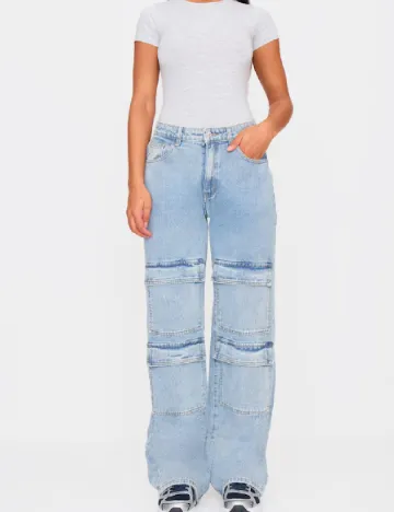 Blugi PRETTYLITTLETHING, albastru